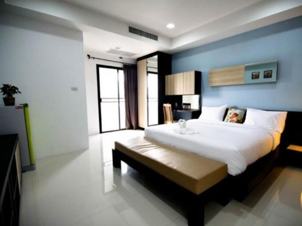 S5 Residence And Cafe Chalong Luaran gambar