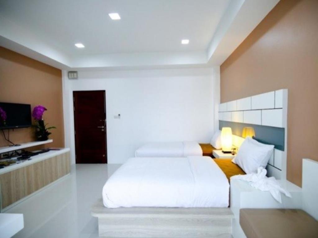 S5 Residence And Cafe Chalong Luaran gambar